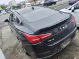 Фото 5 - Hongqi H5