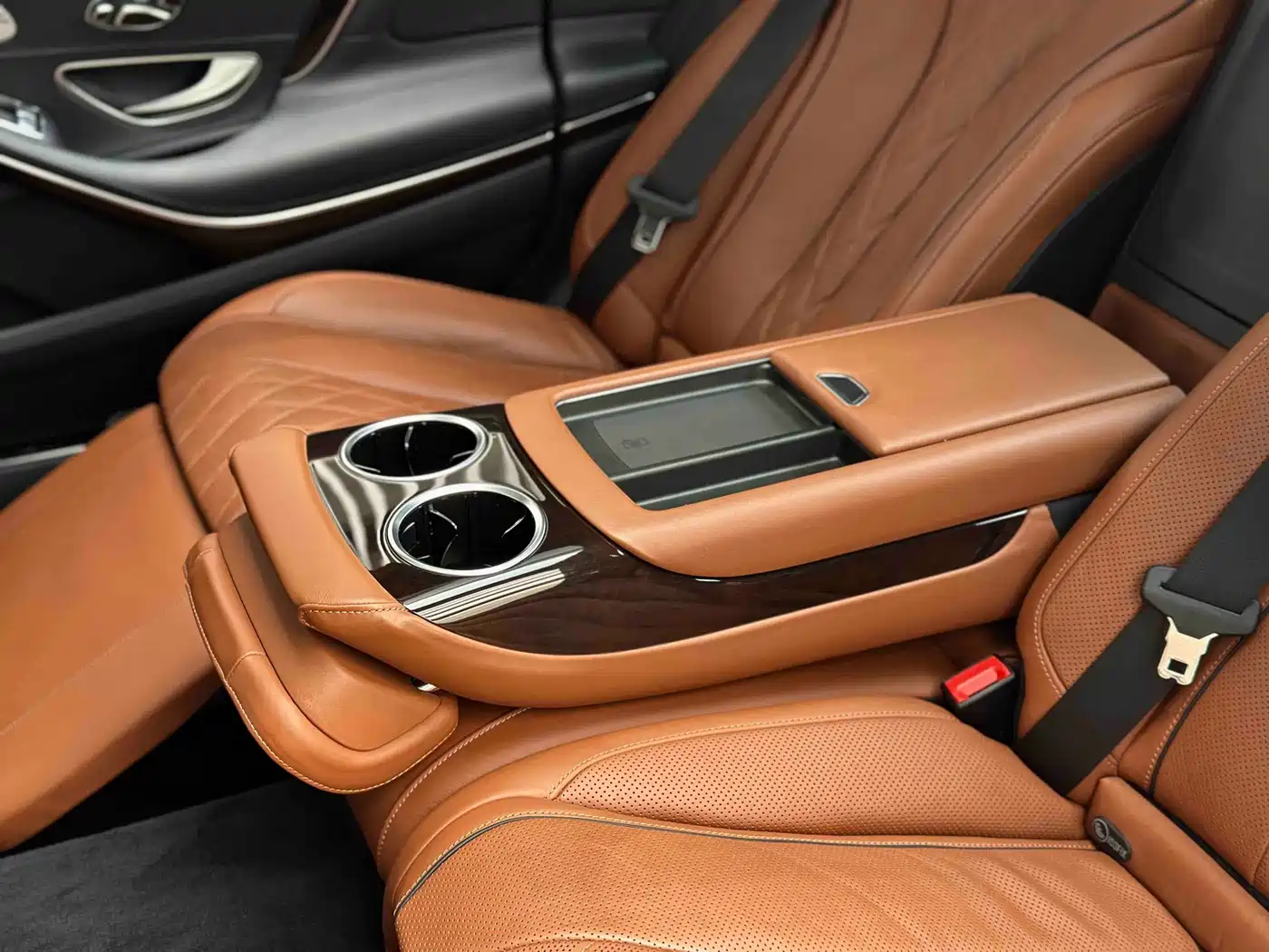 Mercedes-Benz Maybach S-Class 2020 S 450 4MATIC Collector's Edition фото 15