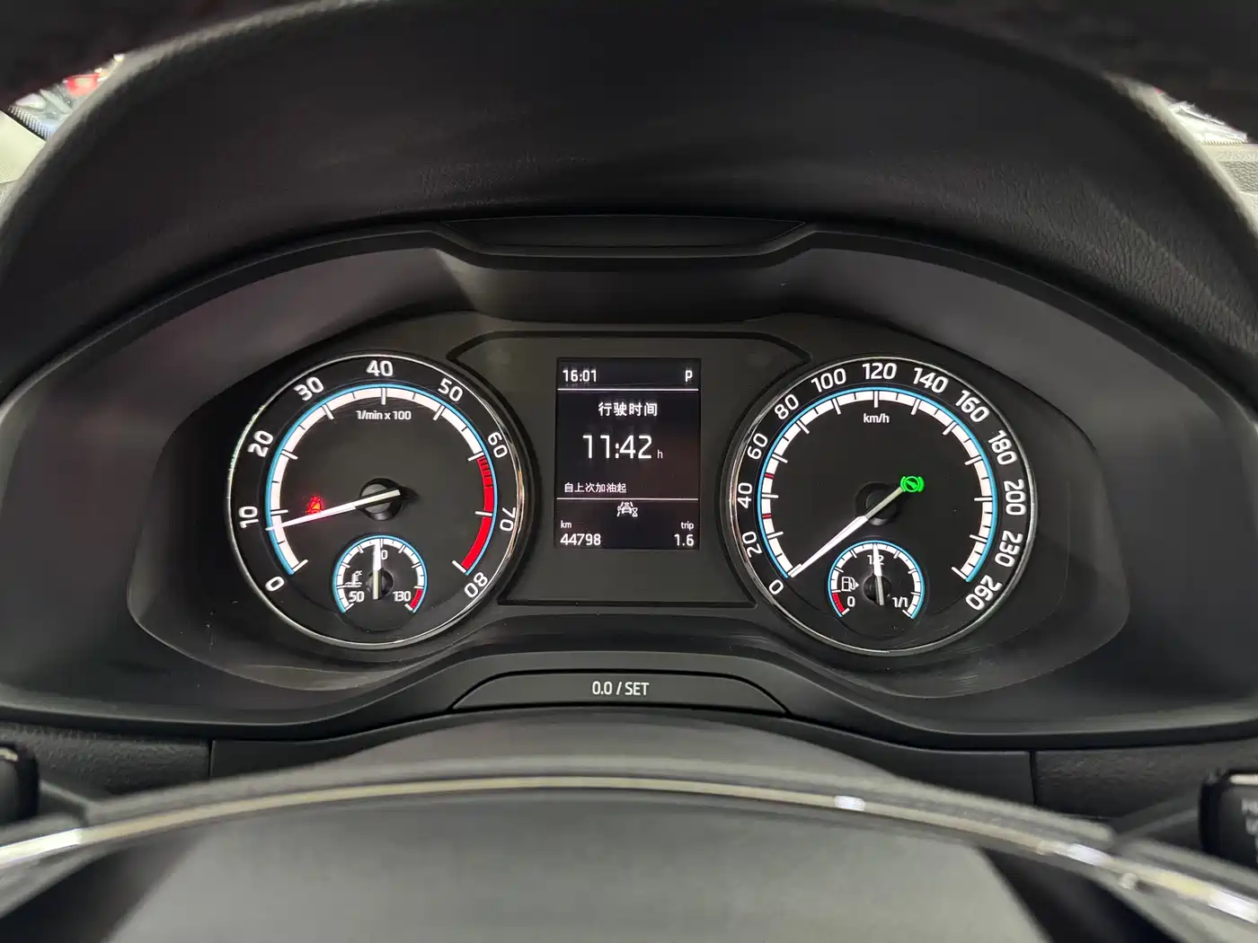 Škoda Karoq 2022 TSI280 Premium фото 25