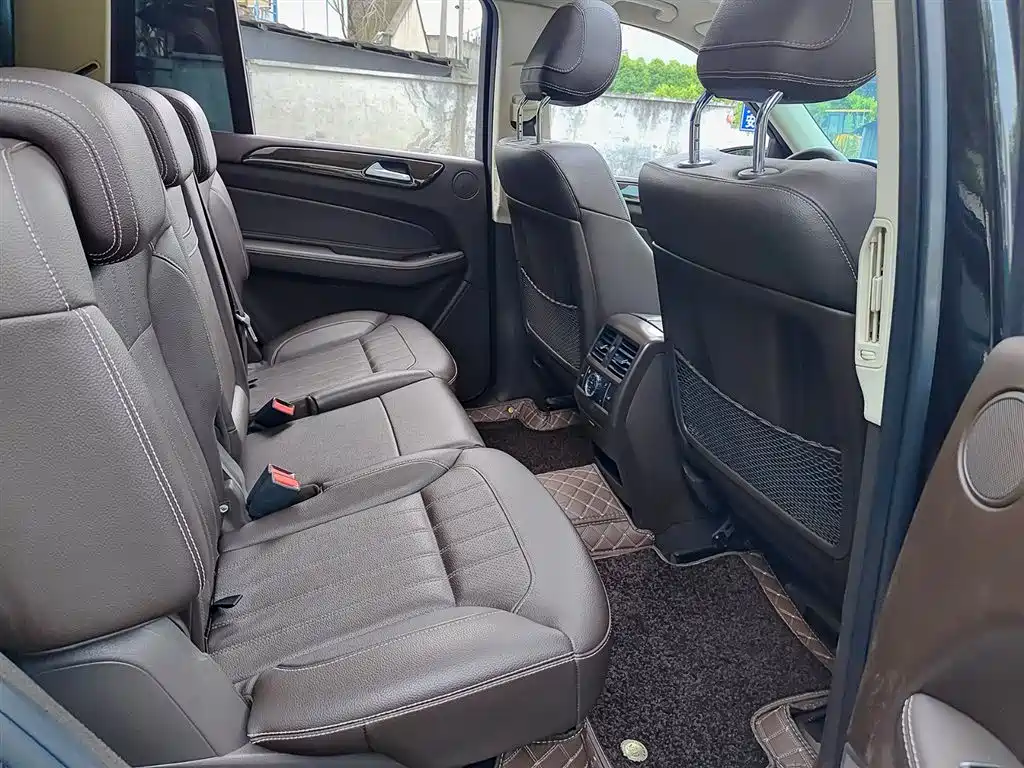 Mercedes-Benz GLS 2018 Facelift GLS 400 4MATIC Sport фото 11