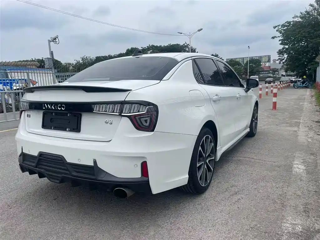 Lynk & Co 03 2019 1.5TD DCT Power Edition China VI фото 9