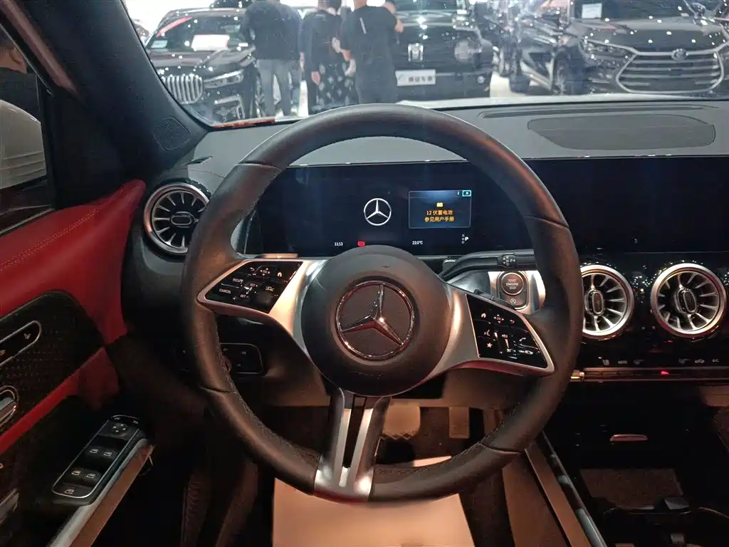 Mercedes-Benz GLB 2024 GLB 200 Dynamic фото 5