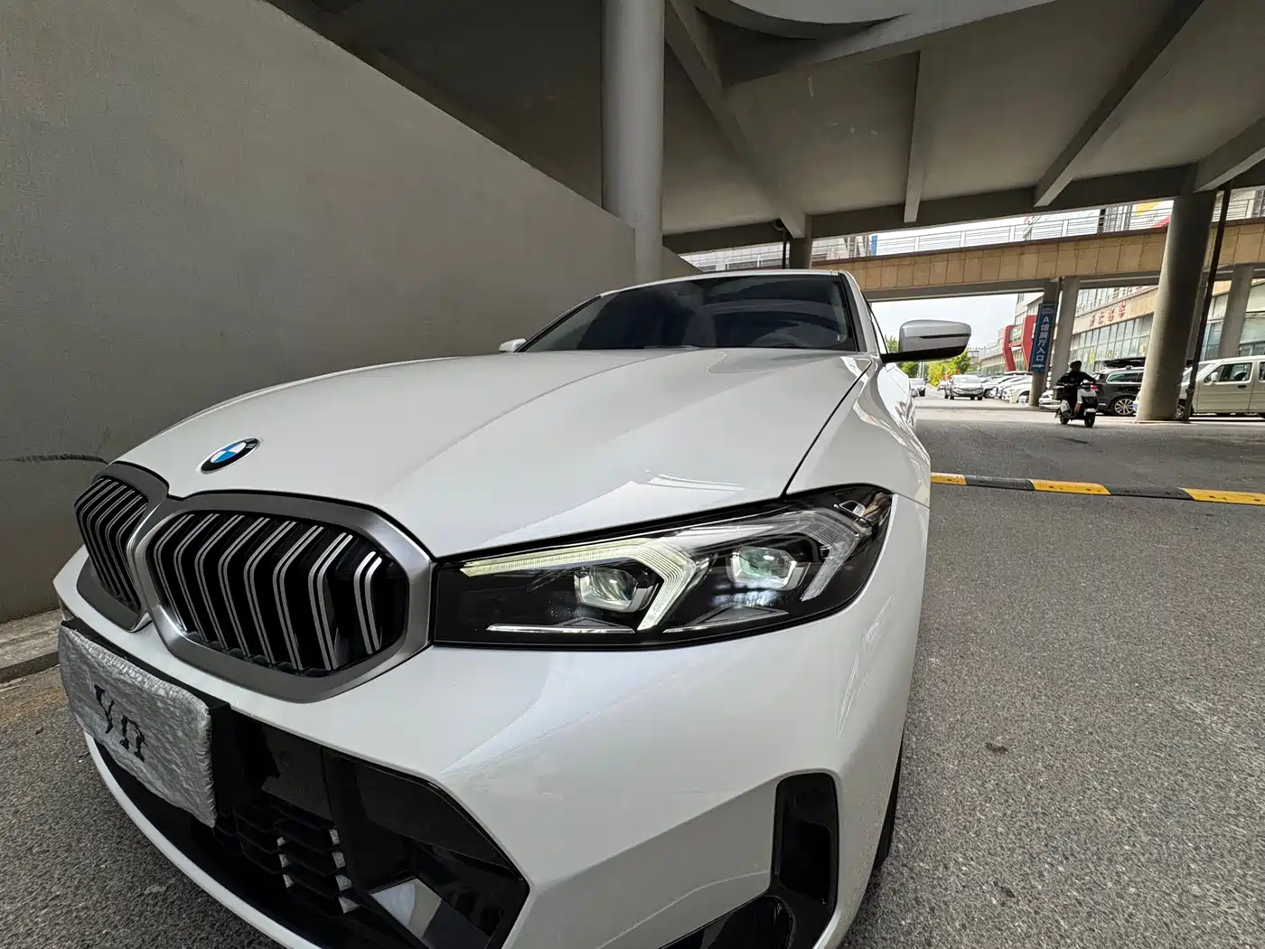 BMW 3 Series 2023 320Li M Sport Package фото 23