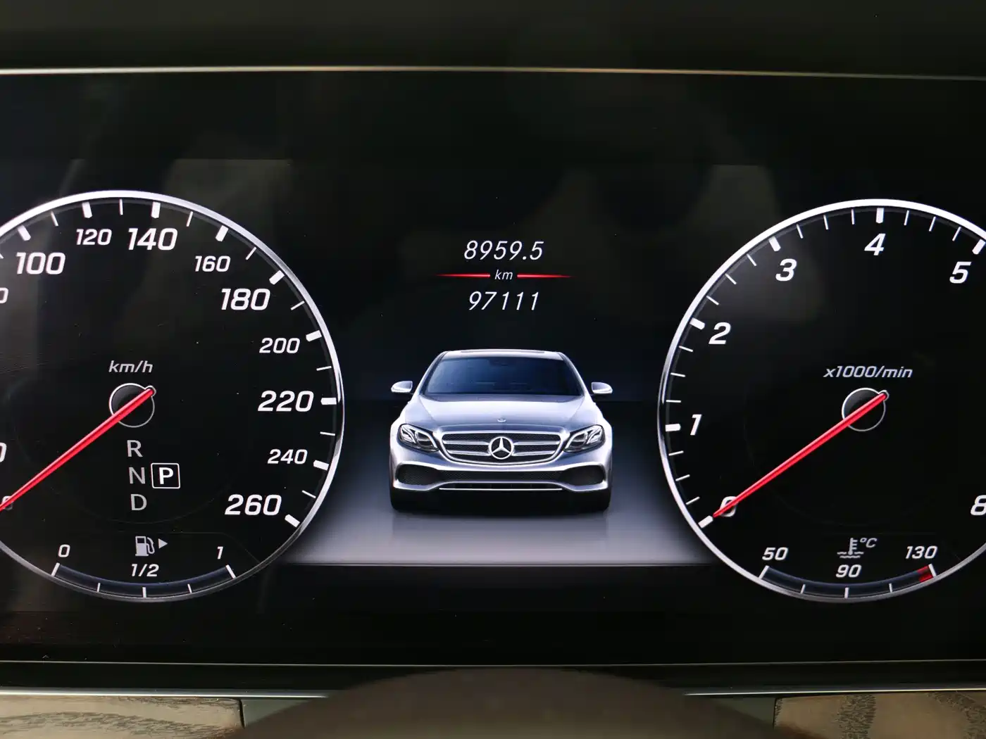 Mercedes-Benz E-Class 2019 E 200 L фото 6