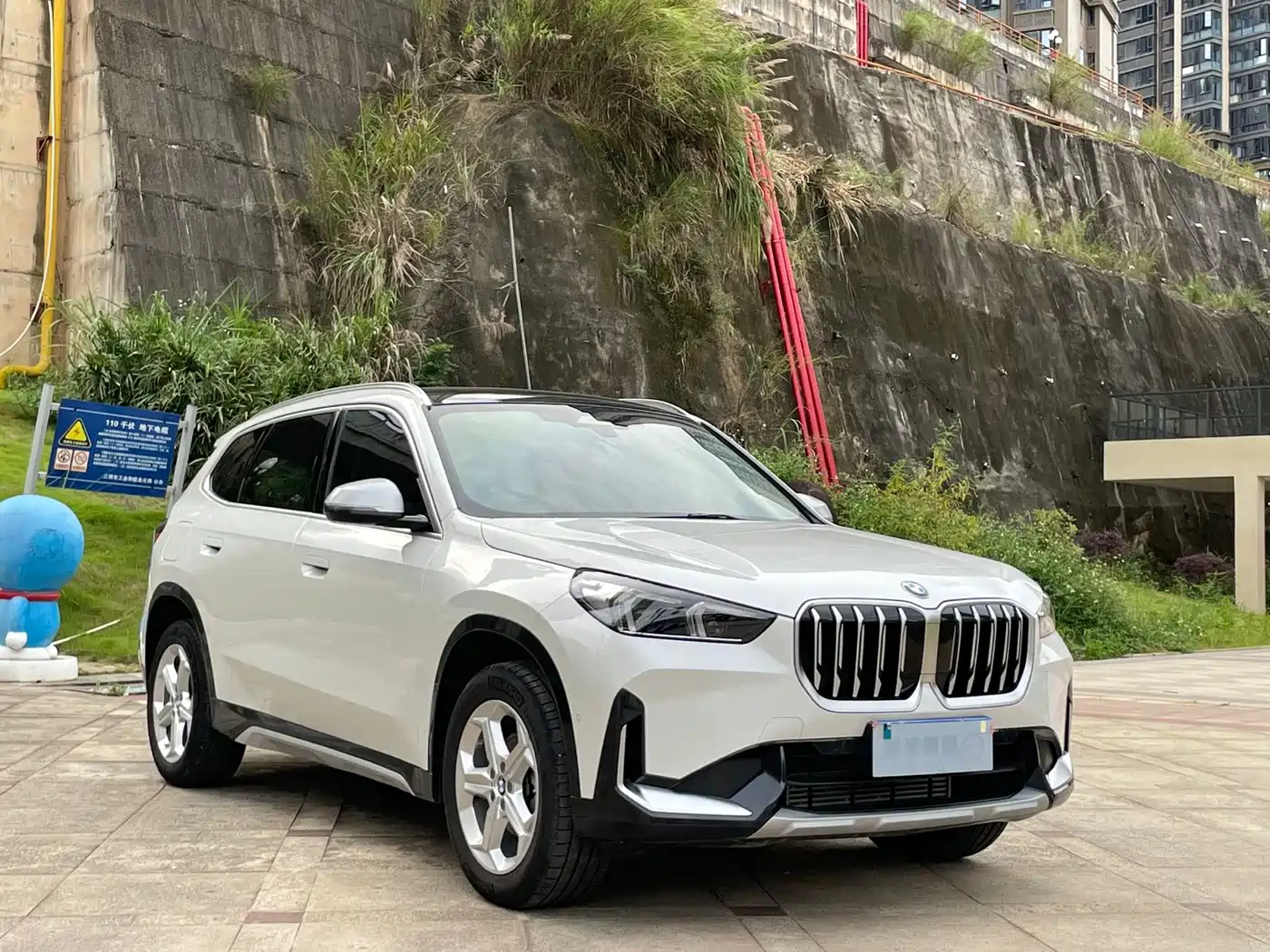 BMW X1 2024 2023 sDrive20Li X Design Package