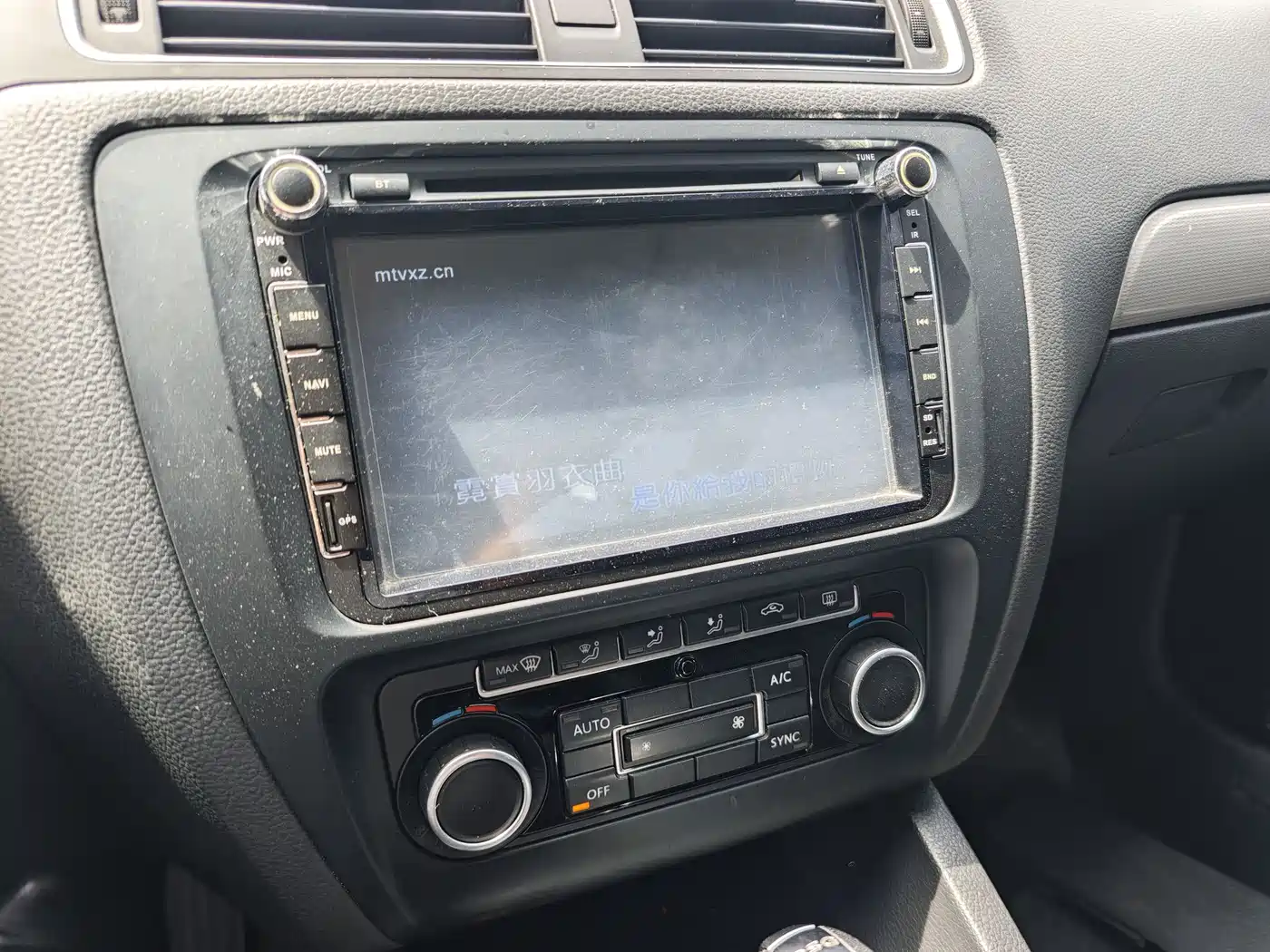Volkswagen Sagitar 2014 1.4TSI Automatic Luxury фото 12