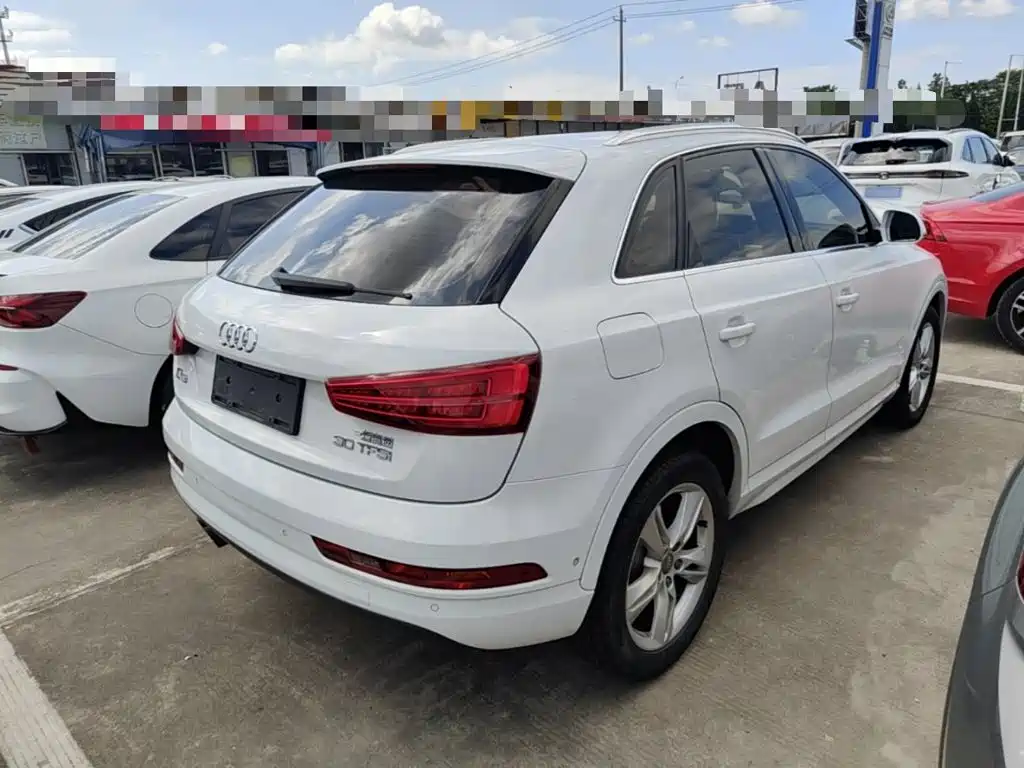 Фото 7 - Audi Q3