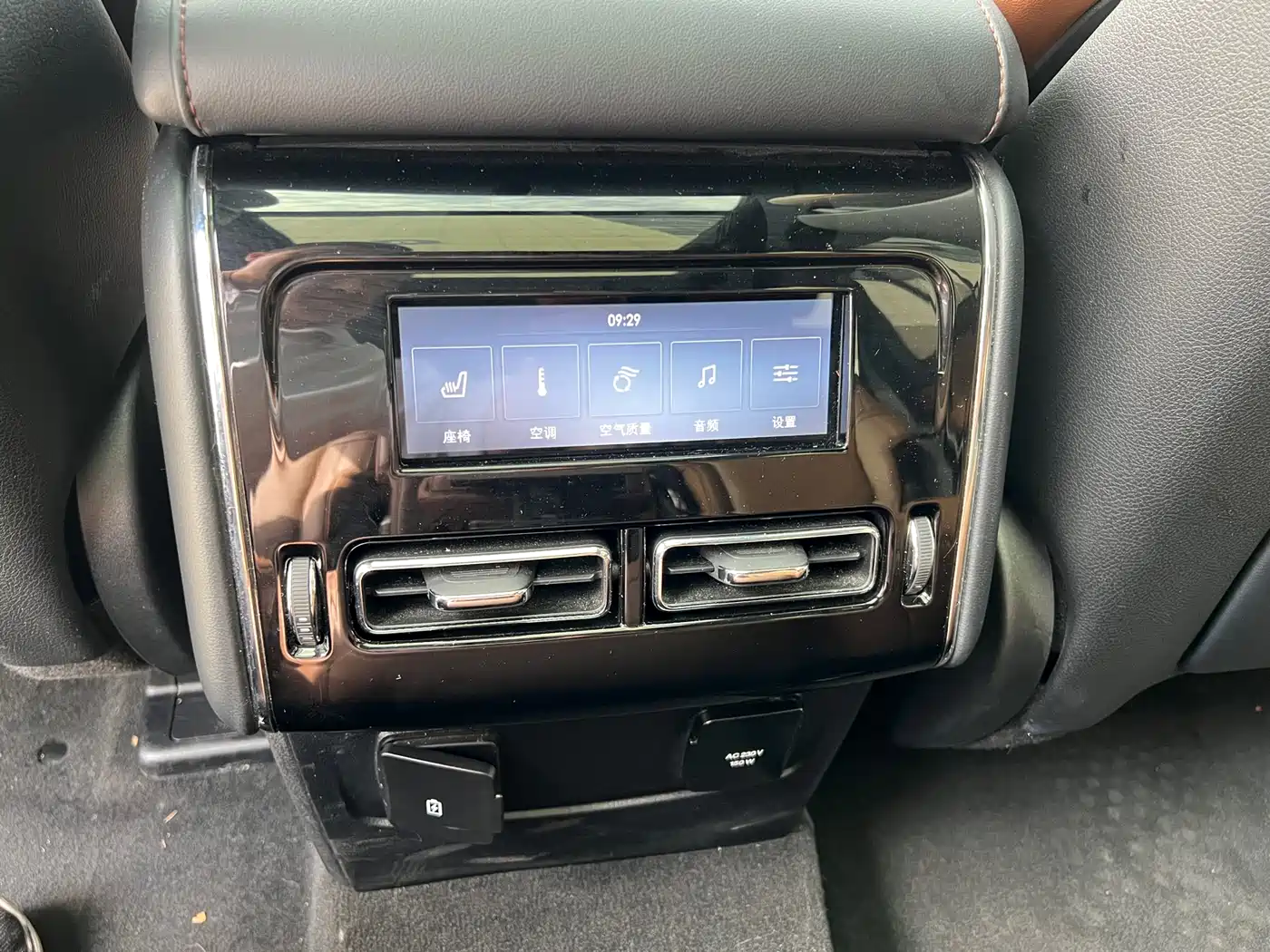 Lincoln Aviator 2021 3.0T V6 4WD Executive Edition фото 23