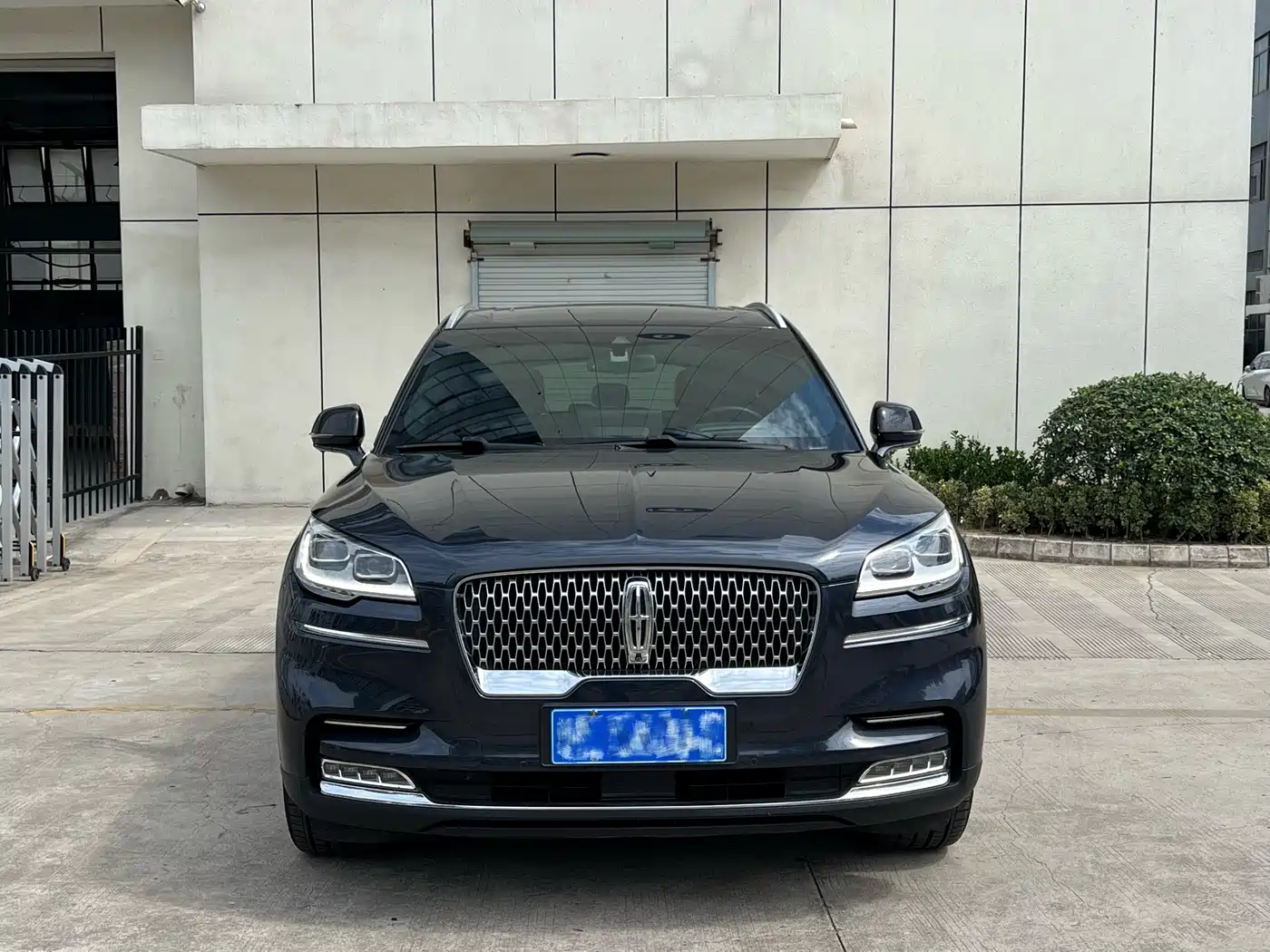 Lincoln Aviator 2021 3.0T V6 4WD Executive Edition фото 2