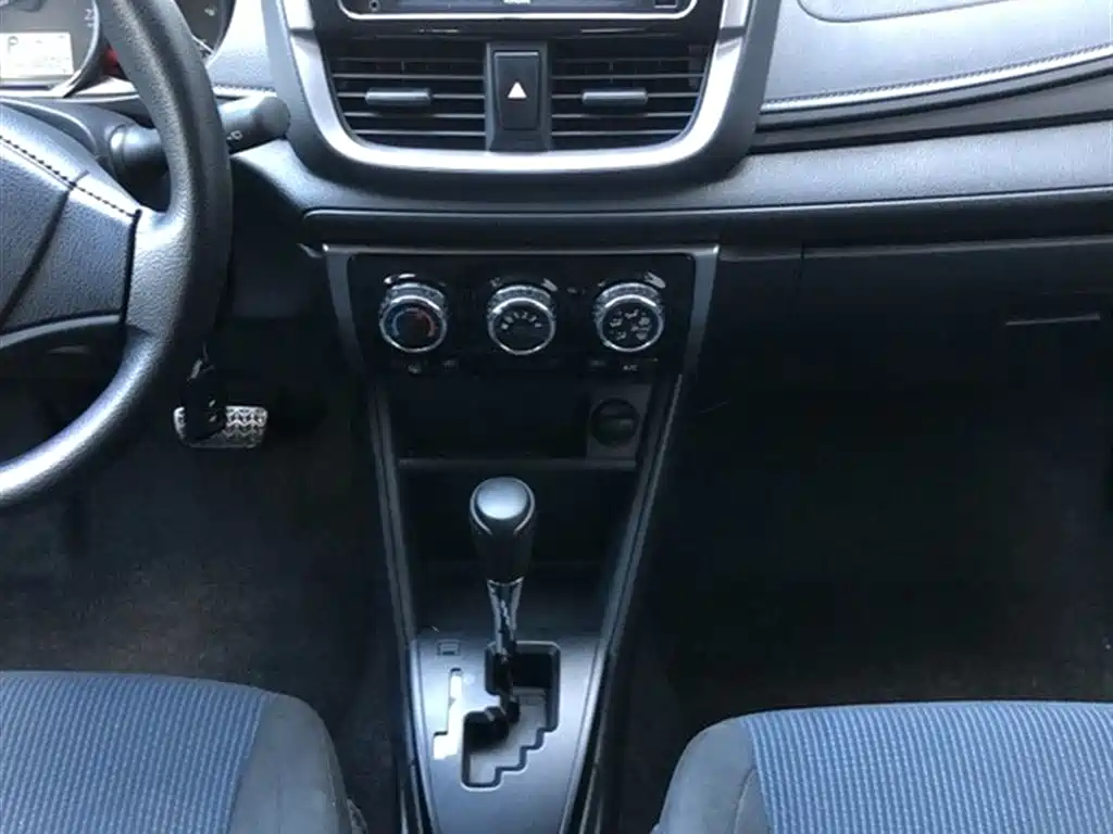 Toyota YARiS L Zhi Xuan 2016 Facelift 1.5E CVT Charming Edition фото 10