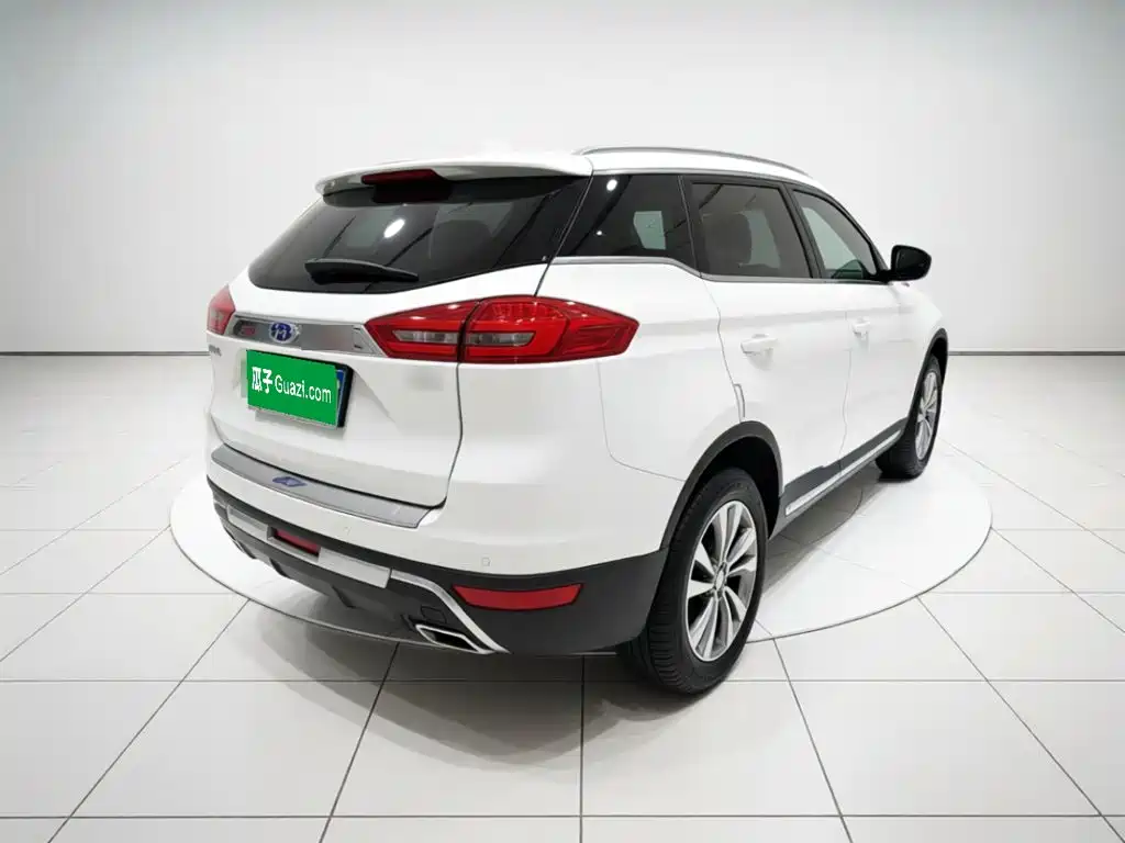 Geely Boyue 2016 2016 2.0L Manual Smart·Style Edition