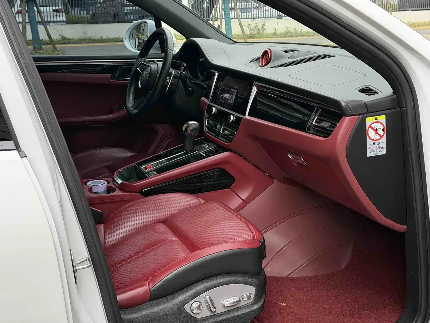 Porsche Macan 2024 Macan 2.0T фото 8