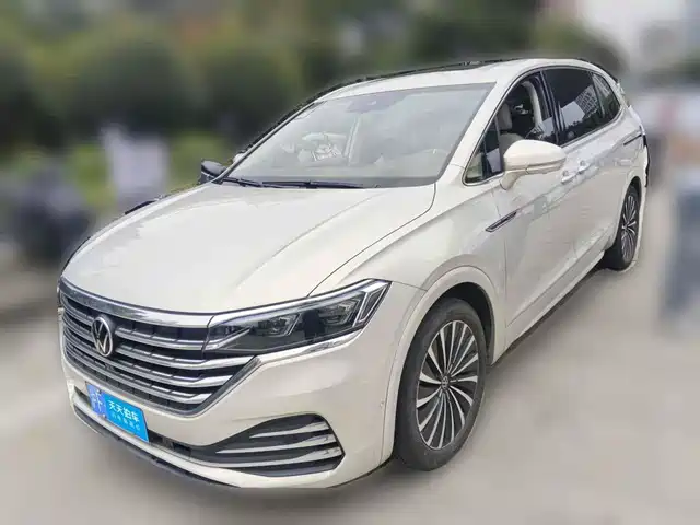 Volkswagen Viloran 2022 380TSI Flagship — фото 1