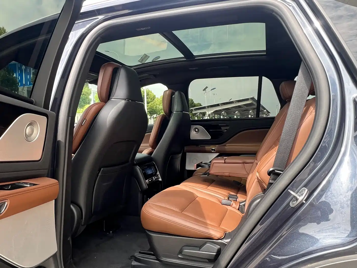 Lincoln Aviator 2021 3.0T V6 4WD Executive Edition фото 30