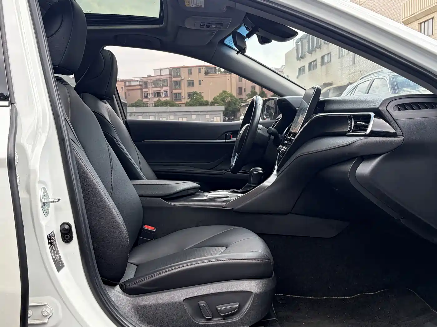Toyota Camry 2023 2021 2.0G Luxury Edition