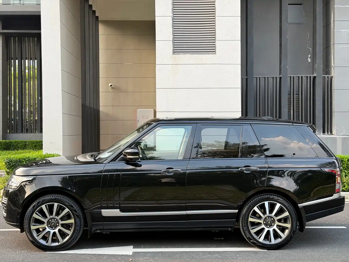 Фото 7 - Land Rover Range Rover