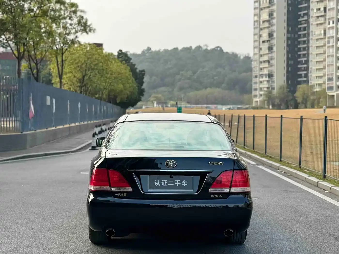 Toyota Crown 2009 2.5L Royal Special Enhanced Edition фото 8