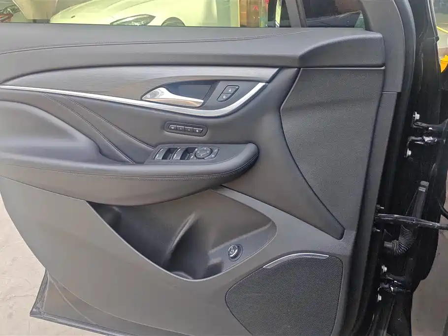 Buick Enclave 2022 652T AWD Premium Flagship 6-Seater фото 7