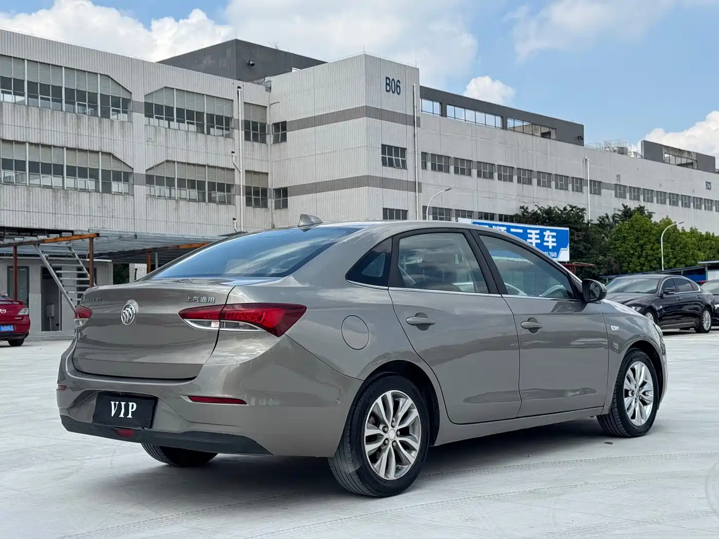 Фото 5 - Buick Excelle