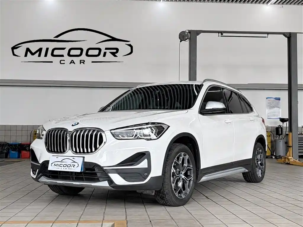 BMW X1 2022 sDrive20Li Premium