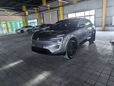 Avatr 07