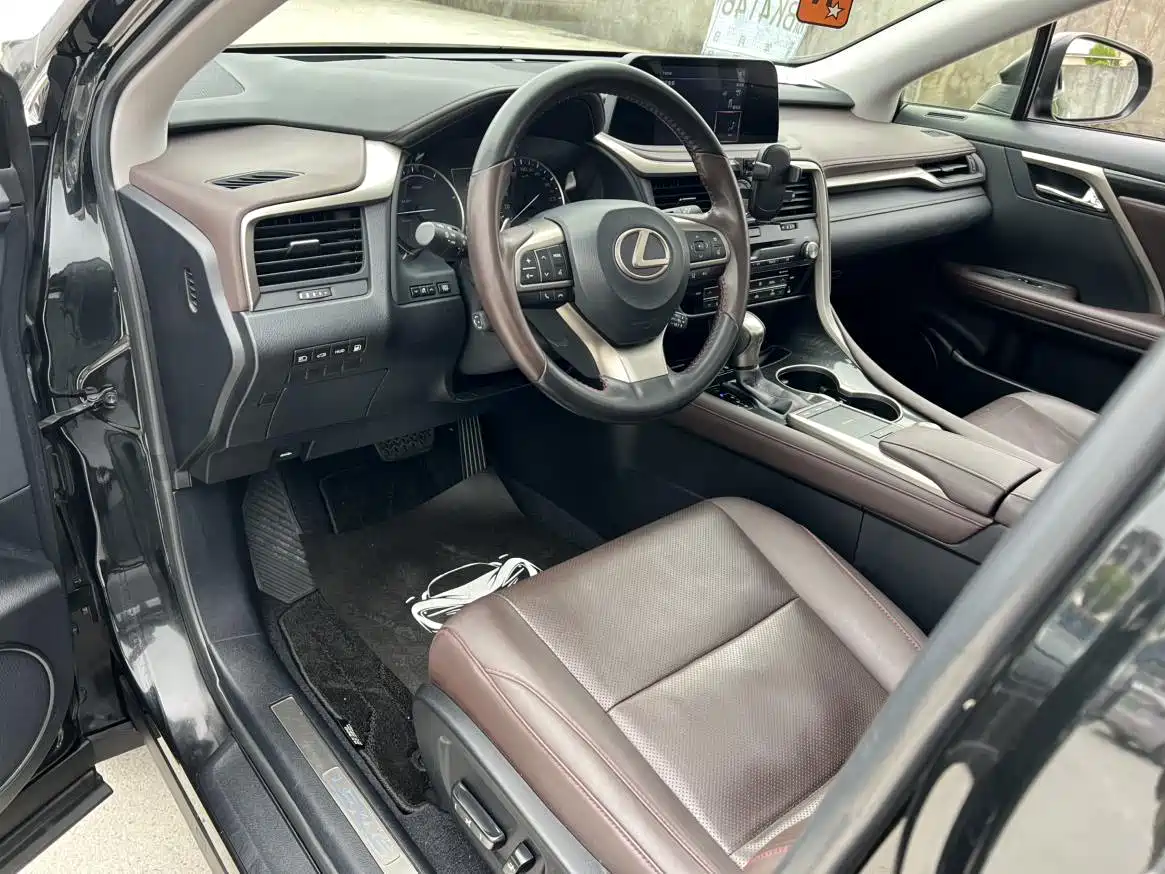 LEXUS RX