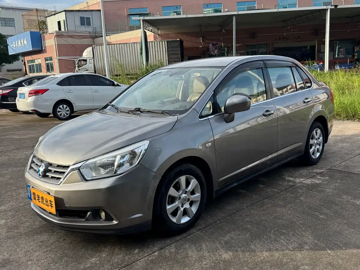 Venucia D50 2014 2013 1.6L Manual Fashion