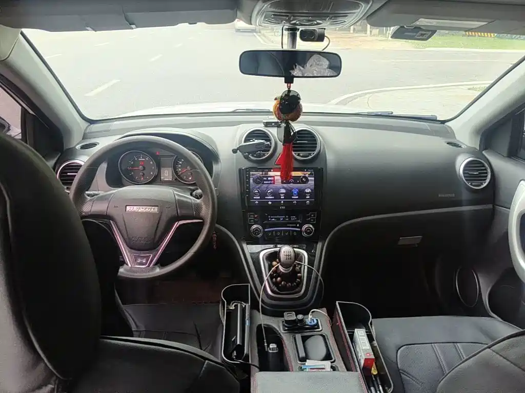 Photo 12 - Haval H6
