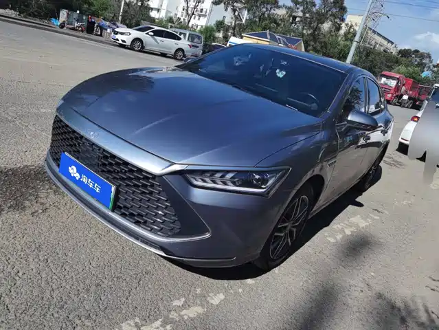 BYD Qin PLUS DM-i, система помощи водителю, 55KM, Превосходство