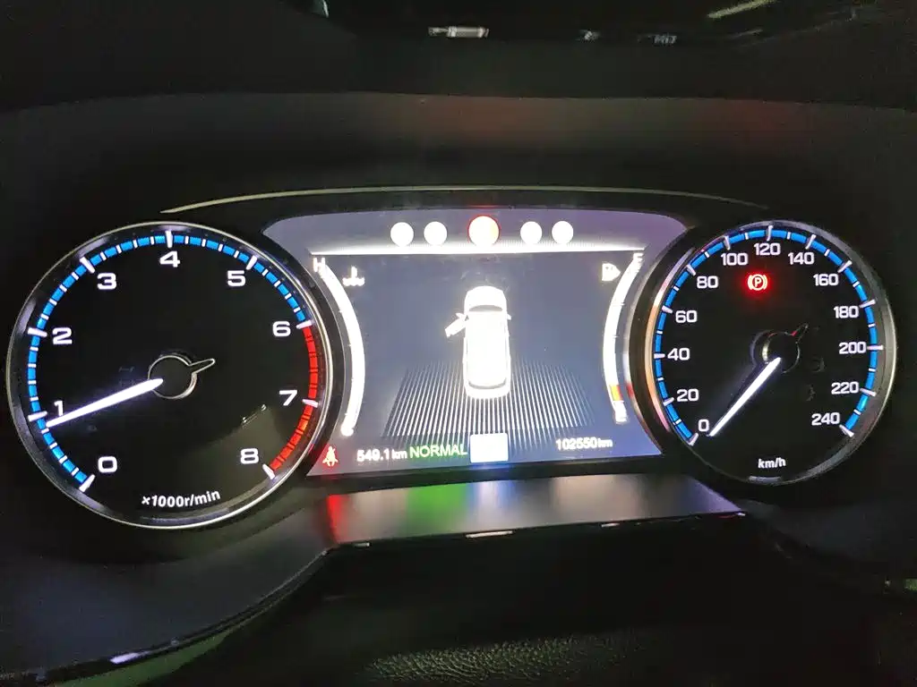GAC Trumpchi Trumpchi GS8 2017 320T 2WD Luxury Smart Connect (7-seater) фото 12