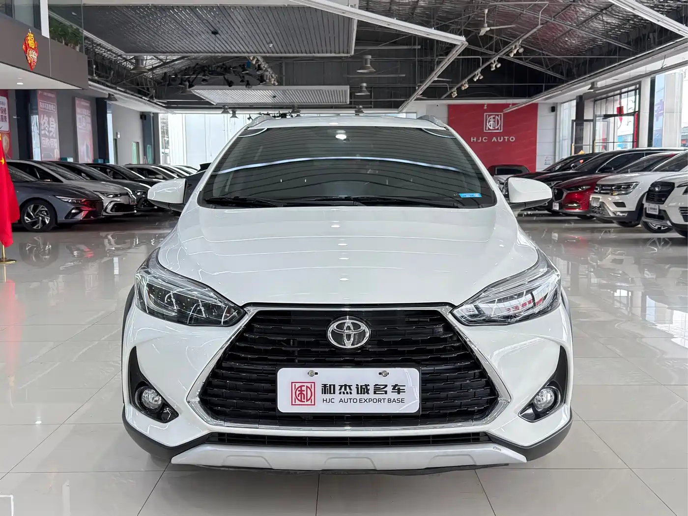 Toyota YARiS L Zhi Xuan 2022 Zhi Xuan X 1.5L CVT Luxury PLUS Edition фото 2