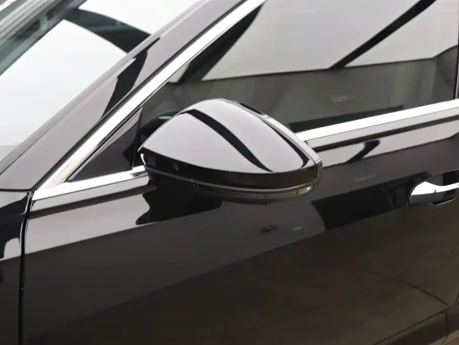Audi A6L 2022 55 TFSI quattro Flagship Elegance фото 28