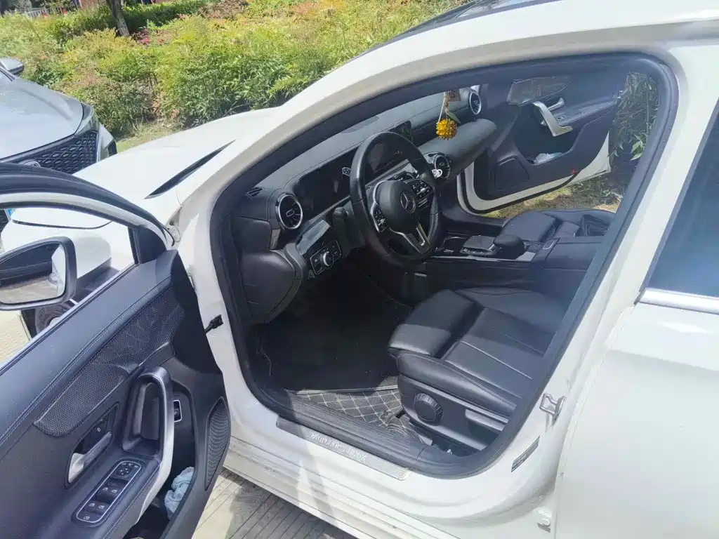 Mercedes-Benz A-Class, миниатюра 8