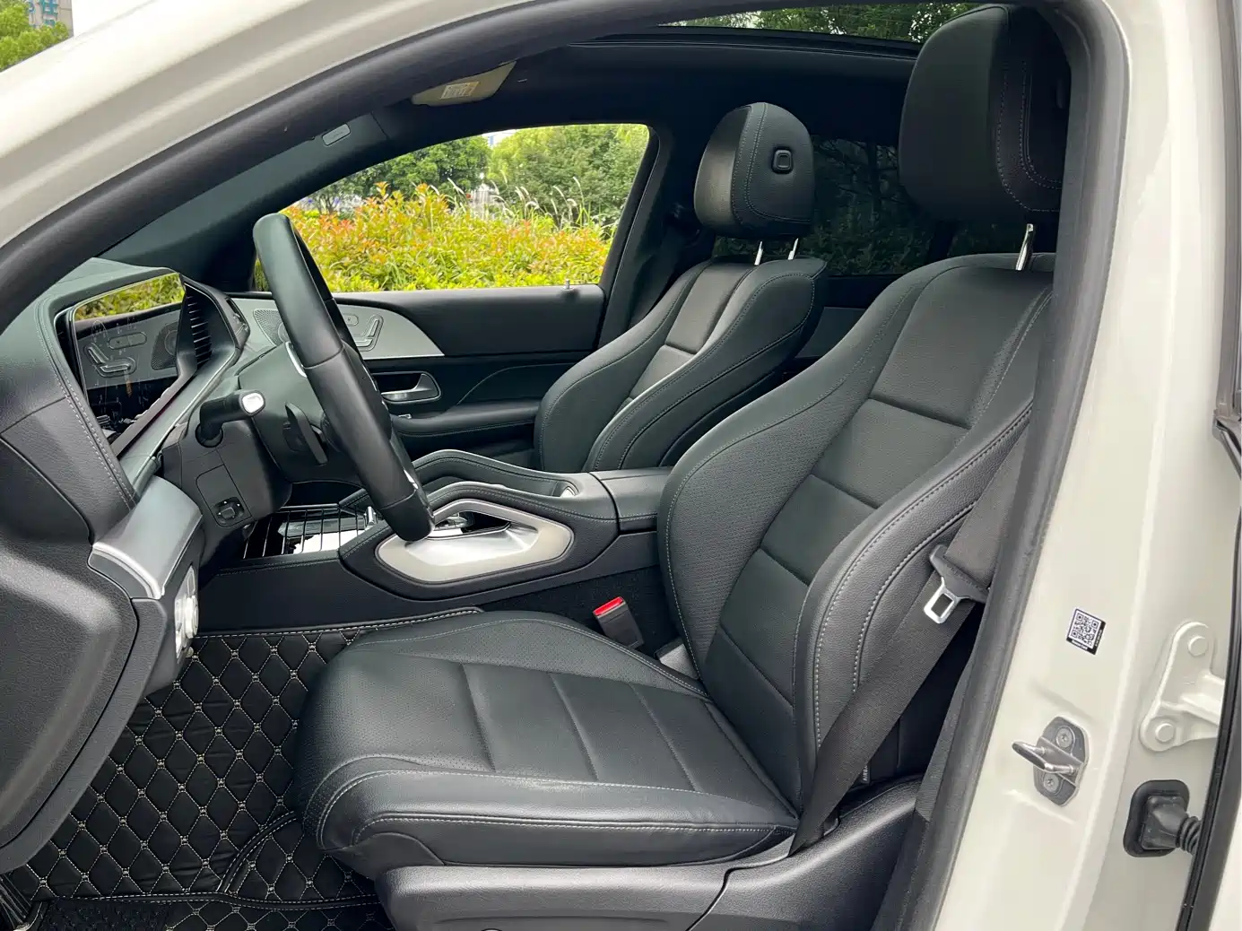 Mercedes-Benz GLE Coupe 2020 GLE 350 4MATIC Coupe SUV Luxury фото 8