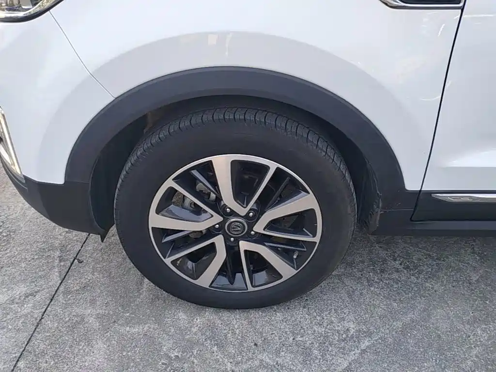 Фото 23 - Changan CS55