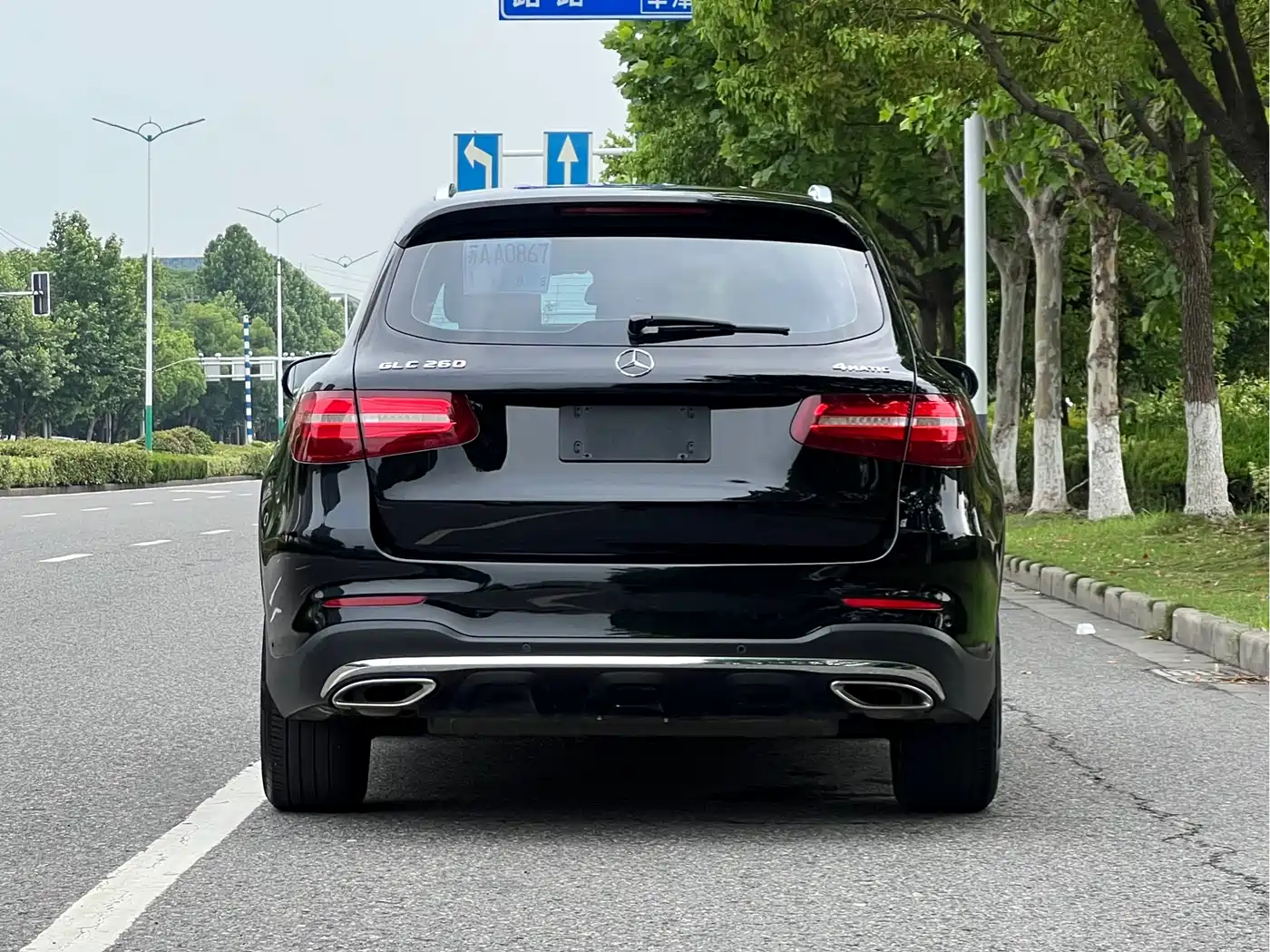 Mercedes-Benz GLC 2018 Facelift GLC 260 4MATIC Luxury фото 4