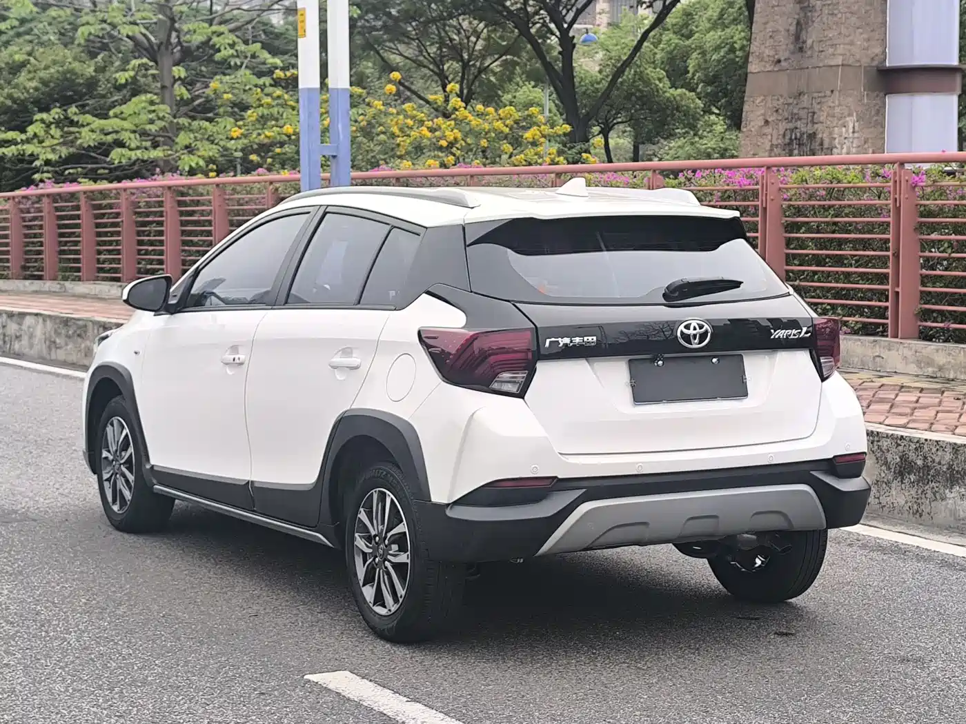 Toyota YARiS L Zhi Xuan 2022 Zhi Xuan X 1.5L CVT Luxury PLUS Edition фото 7