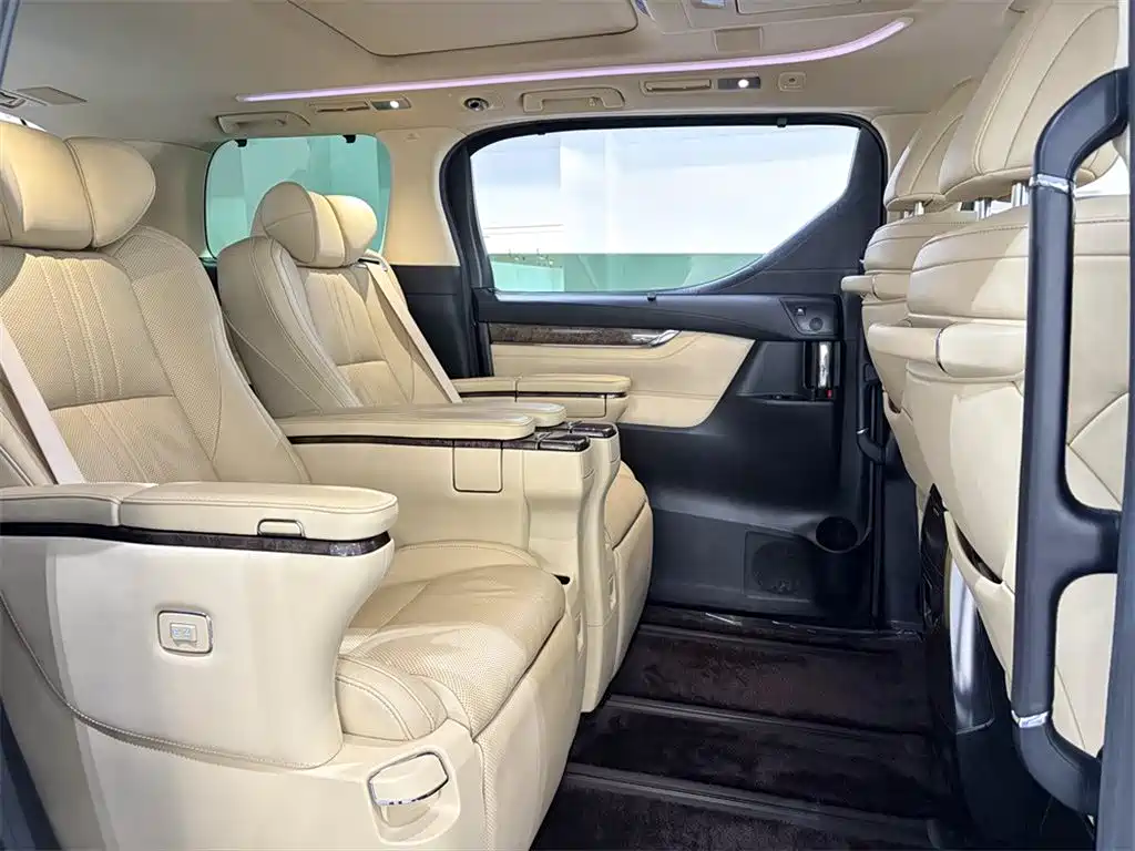 Toyota Vellfire 2019 2019 Hybrid 2.5L HV Premium Edition