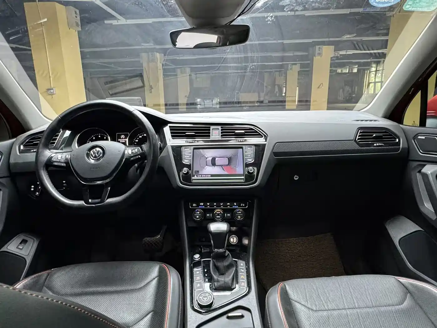 Volkswagen Tiguan L 2017 380TSI Automatic 4WD Ultimate Flagship Edition фото 10