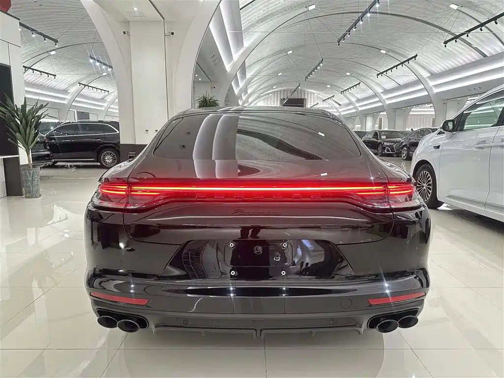 Porsche Panamera 2023 Facelift Panamera 2.9T Platinum Edition фото 15
