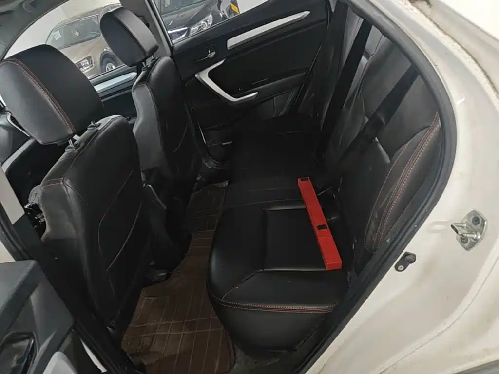 JAC Motors Refine S3 2016 2016 1.5L Manual Luxury Smart