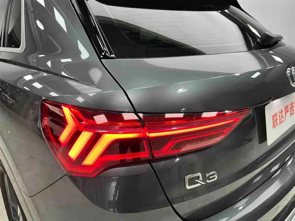 Audi Q3 2022 35 TFSI Fashion Dynamic фото 19