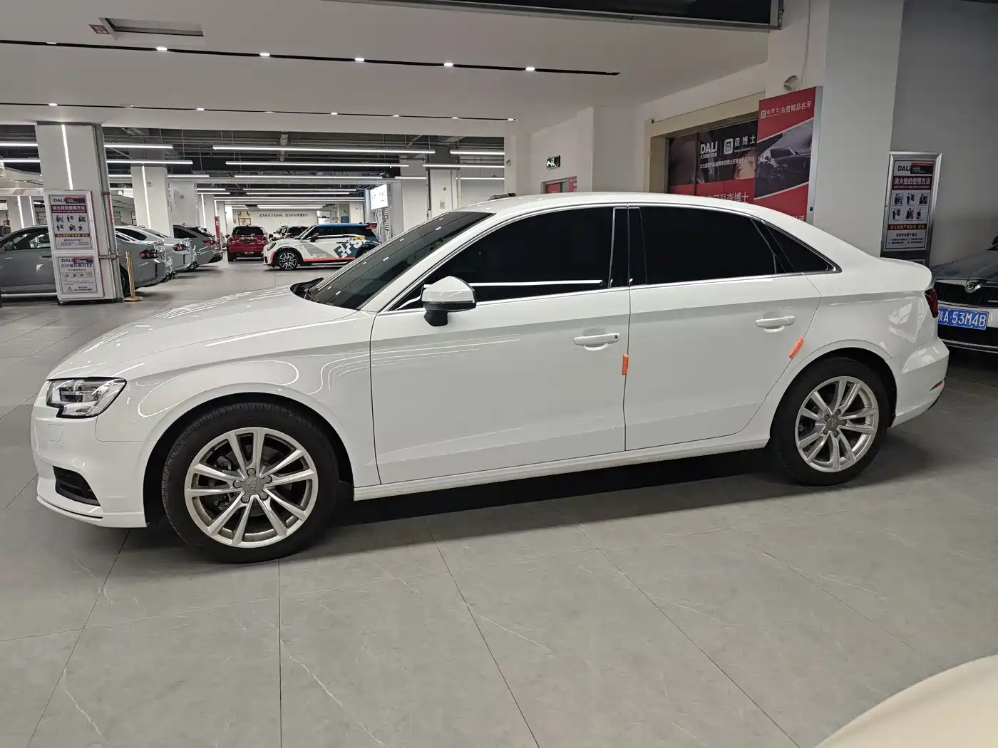 Audi A3 2017 Limousine 35 TFSI Progressive фото 5