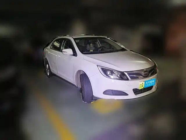 BYD BYD e5 2018 Mobility Edition