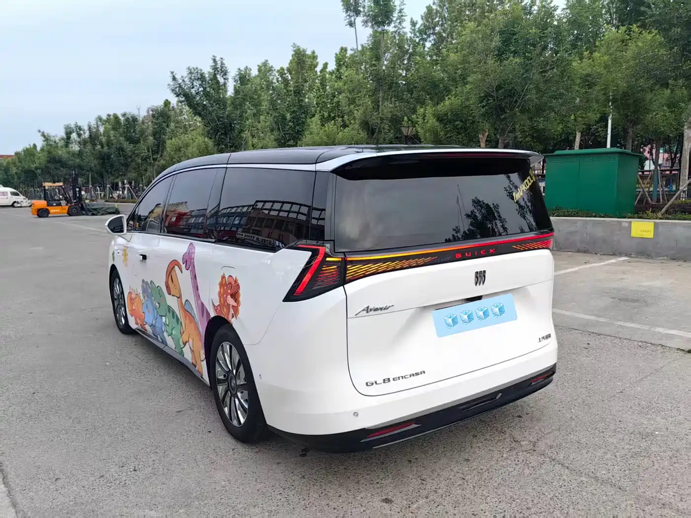Buick Zhijing Shijia 2026 Model PHEV Base Version фото 5