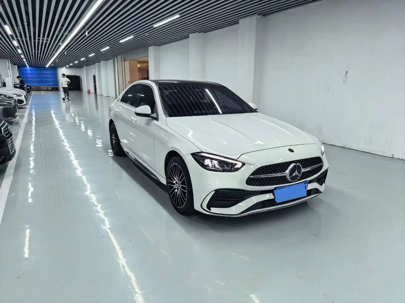 Mercedes-Benz C-Class 2022 C 260 L Sport Edition фото 3