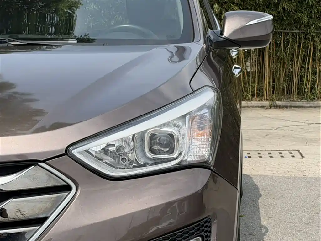 Hyundai Santa Fe 2015 2.0T Automatic 2WD Smart 5-Seater фото 24