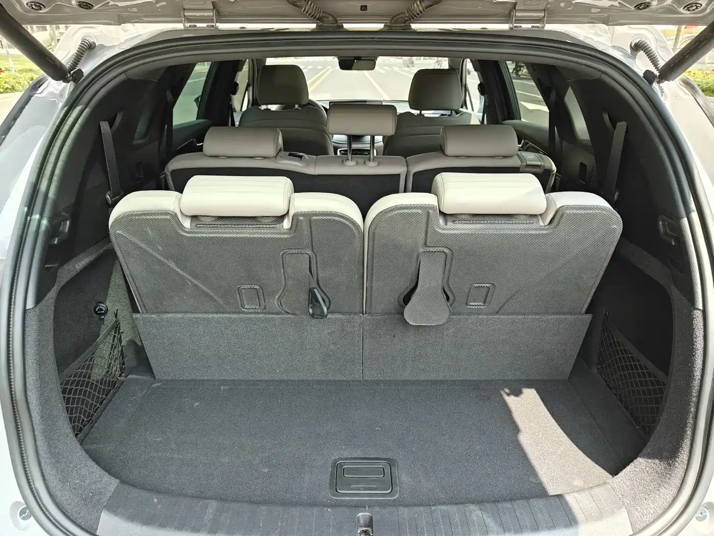 BYD Tang New Energy 2025 DM-i 115KM Premium фото 10