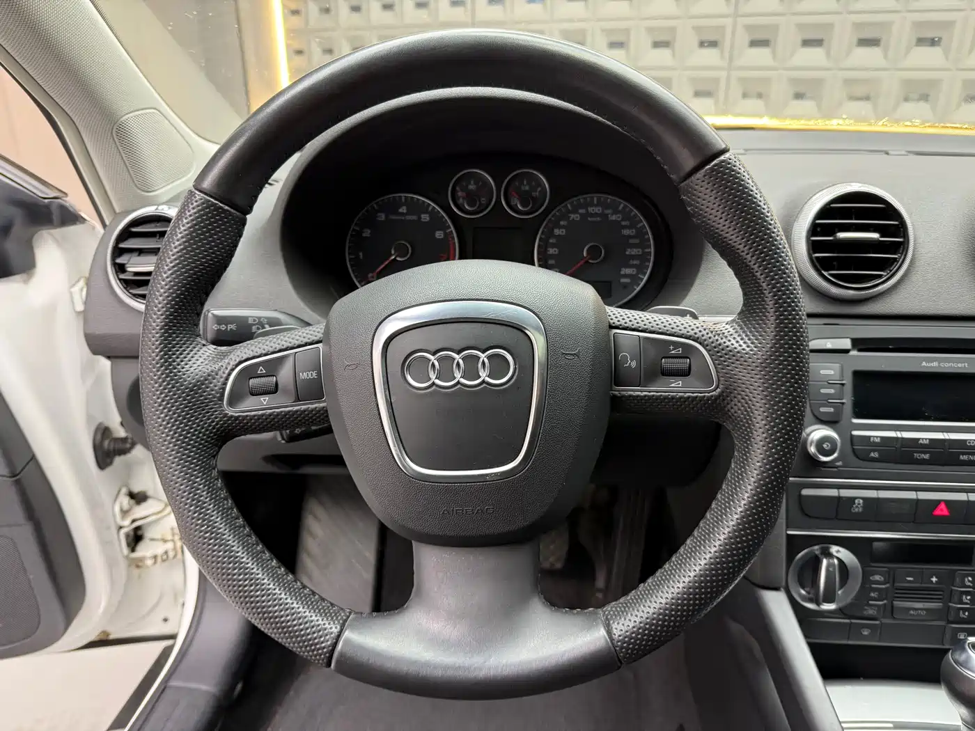 Audi A3 (Import) 2013 Sportback 35 TFSI Luxury фото 15