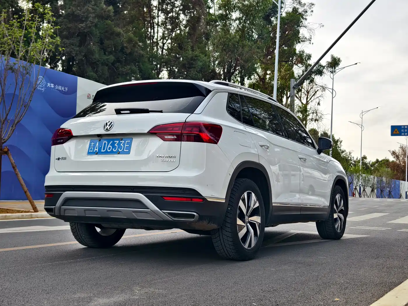 Volkswagen Tayron 2019 330TSI 2WD Luxury China VI фото 10